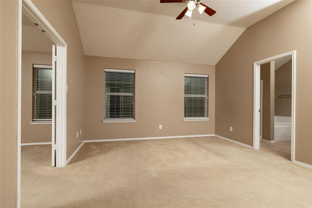 4021 Diamond Ridge Drive Fort Worth, TX 76244 - Photo 17 of 30