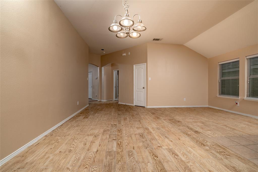 4021 Diamond Ridge Drive Fort Worth, TX 76244 - Photo 6 of 30