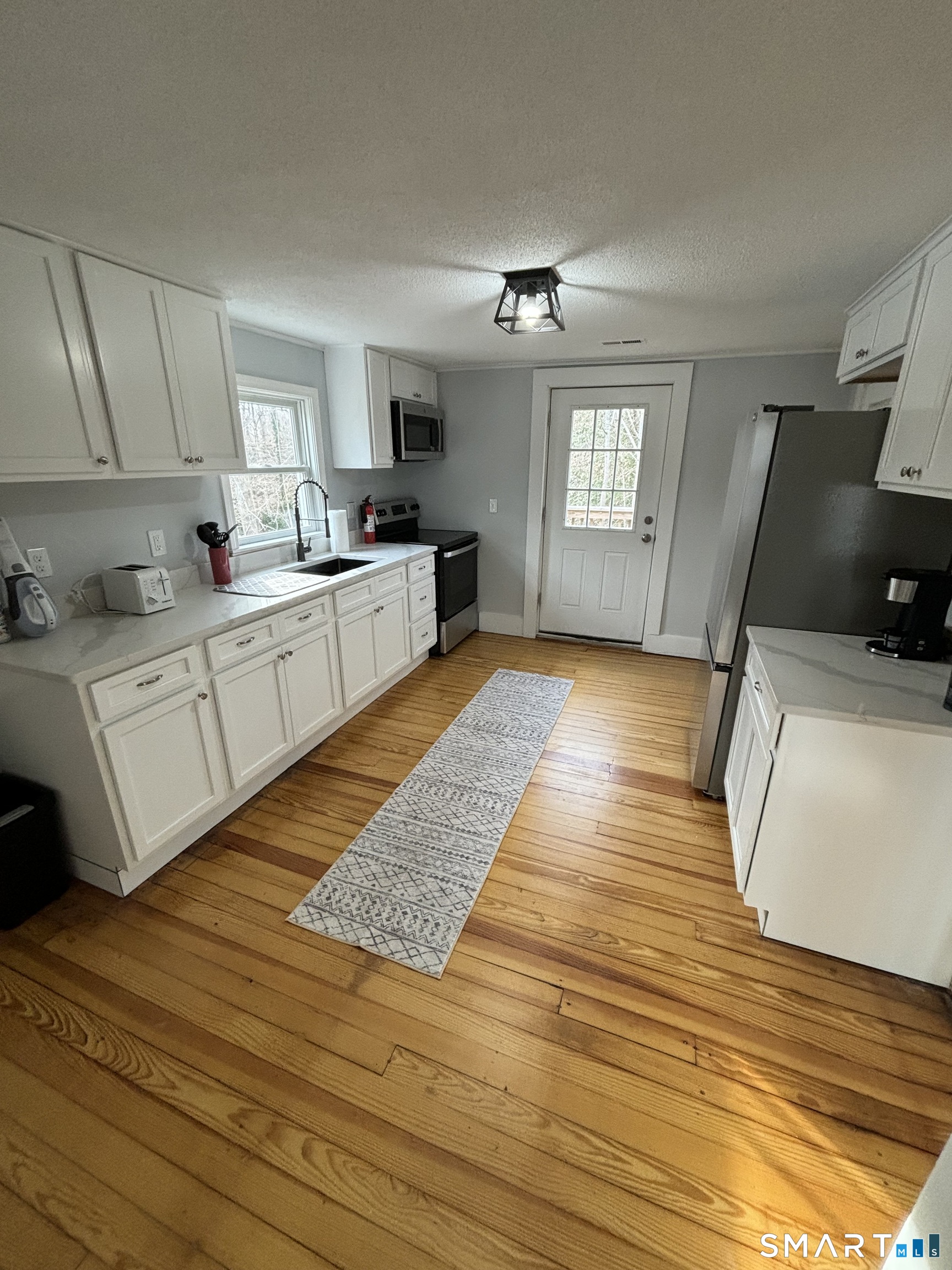 155 Main Street, Unit 2 Branford, CT 06405 - Photo 4 of 11