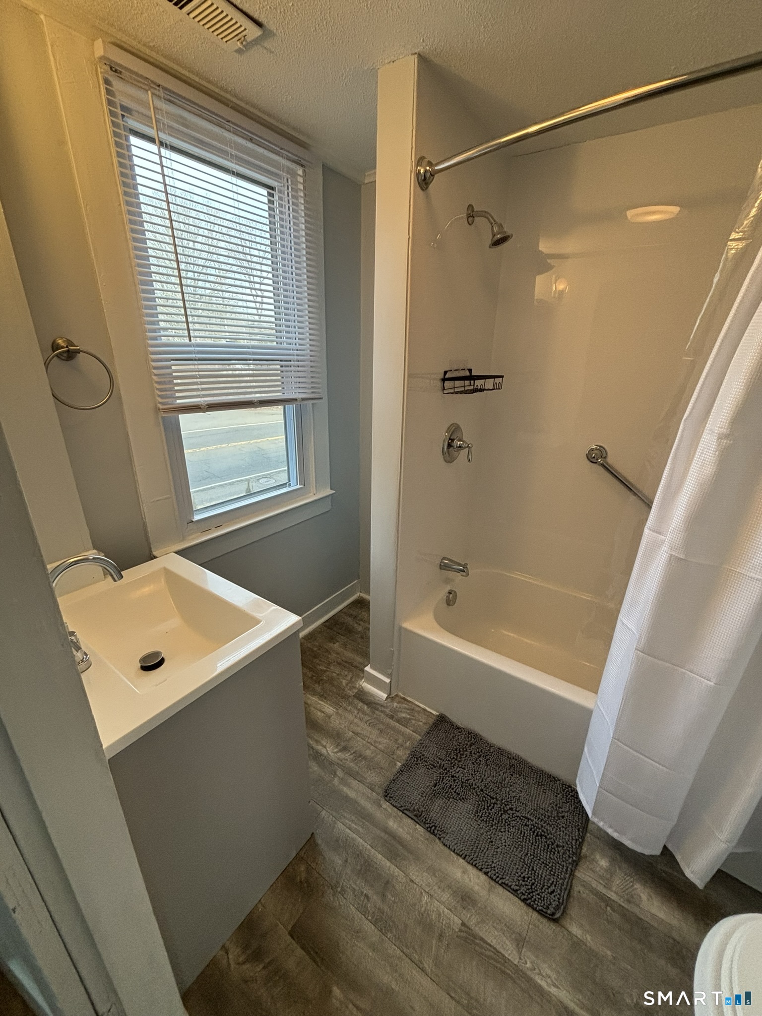 155 Main Street, Unit 2 Branford, CT 06405 - Photo 10 of 11