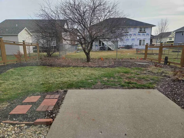 $349,900 | 637 Garfield Avenue, Evansville, WI 53536