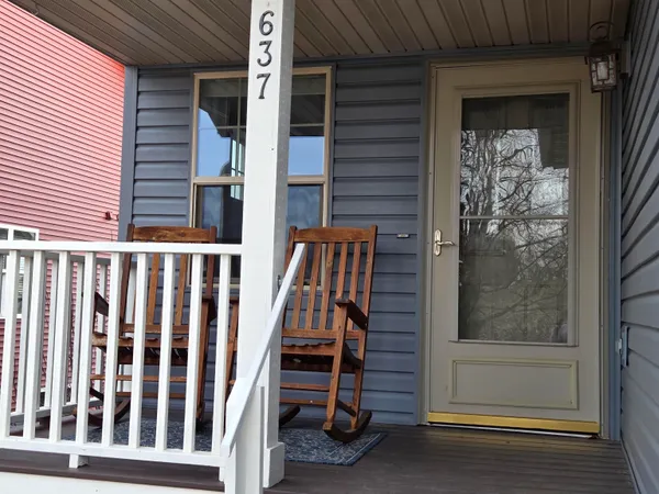 $349,900 | 637 Garfield Avenue, Evansville, WI 53536