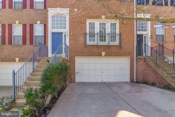 $4,400 | 5303 Jesmond Street, Alexandria, VA 22315