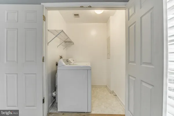 $4,400 | 5303 Jesmond Street, Alexandria, VA 22315