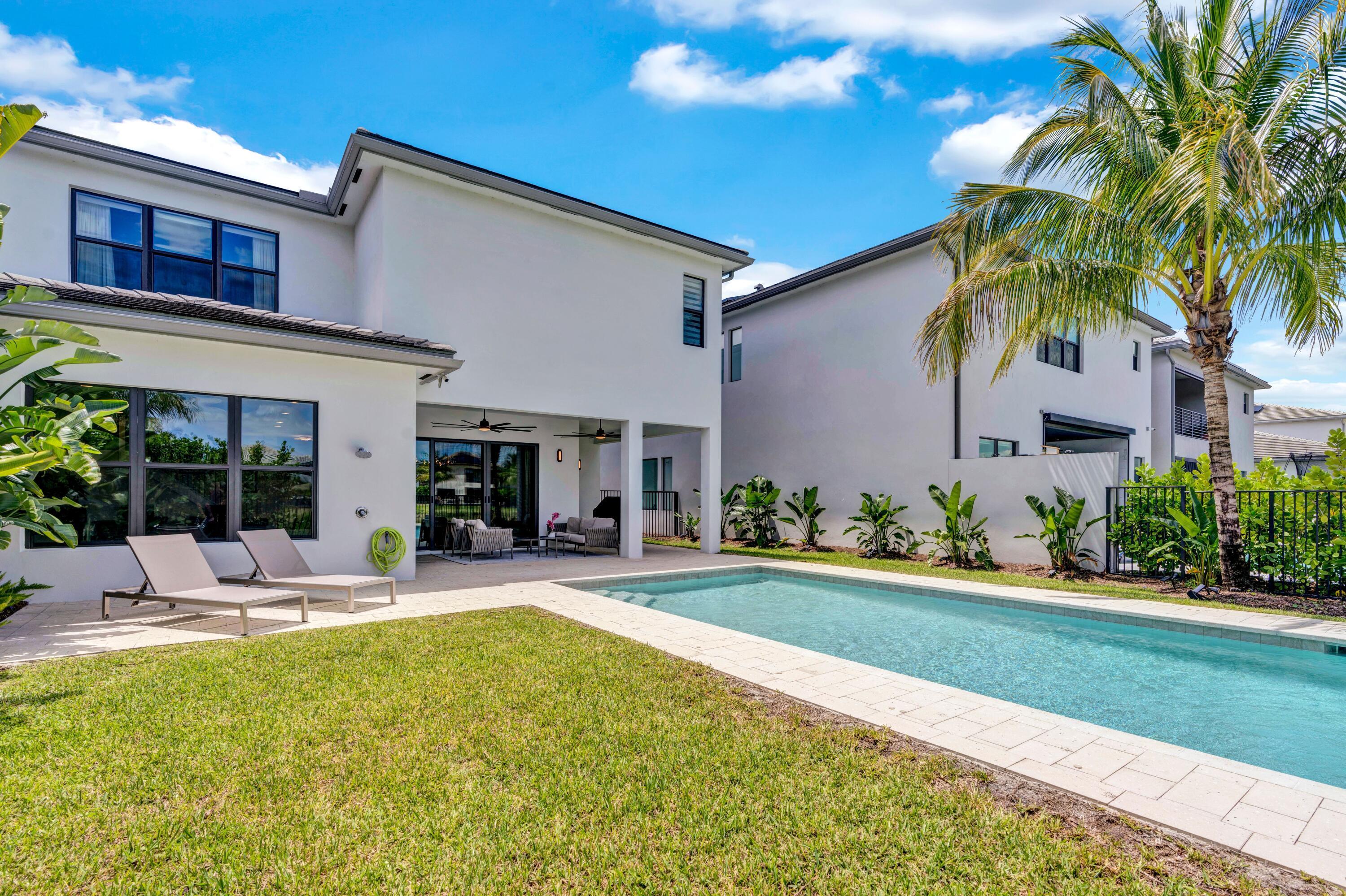8239 Oceanus Drive Boca Raton, FL 33496 - Photo 26 of 26 f_EAP8FE