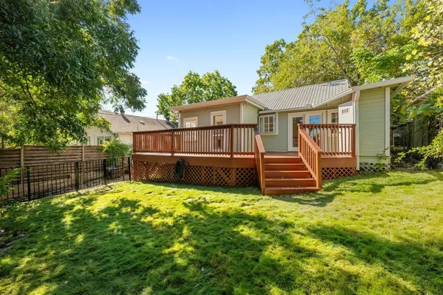 $795,000 | 516 Lockhart Drive, Austin, TX 78704