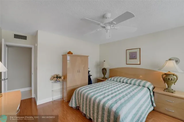 $500,000 | 111 North Pompano Beach Boulevard, Unit 606, Pompano Beach, FL 33062