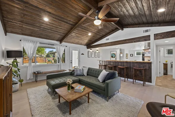 $7,250 | 251 North Encinal Avenue, Ojai, CA 93023