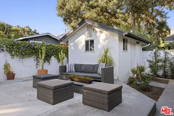 $7,250 | 251 North Encinal Avenue, Ojai, CA 93023