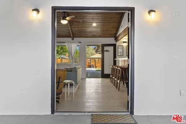 $7,250 | 251 North Encinal Avenue, Ojai, CA 93023