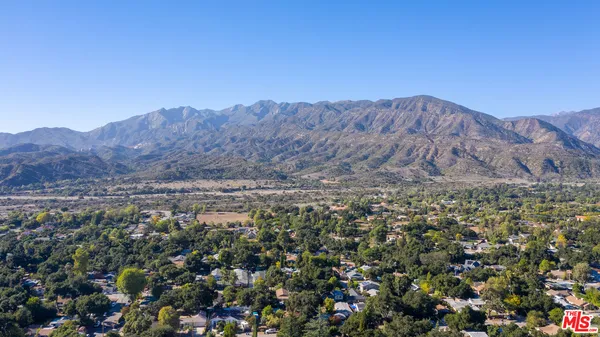 $7,250 | 251 North Encinal Avenue, Ojai, CA 93023