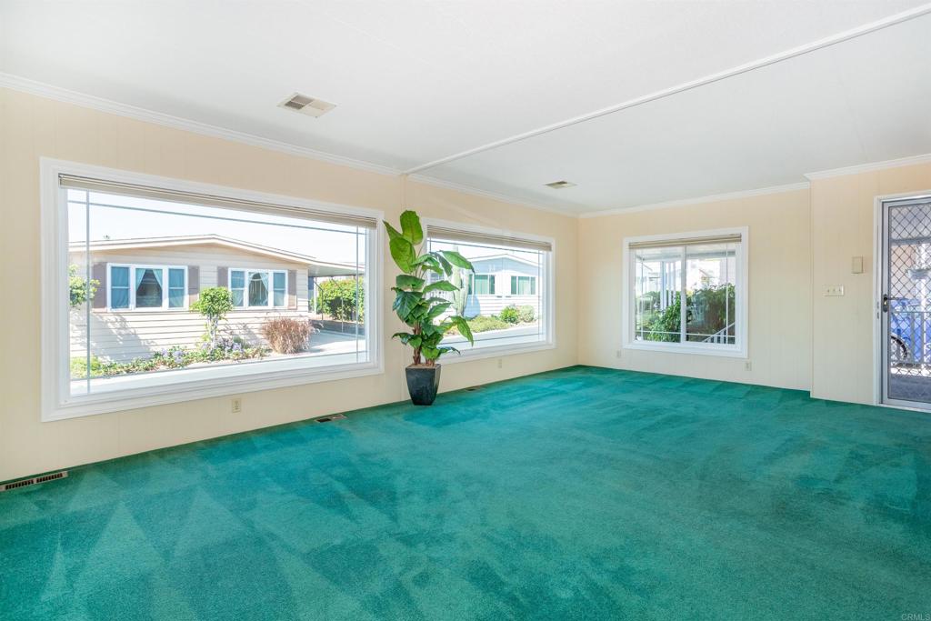 650 South Rancho Santa Fe Road, Unit 54 San Marcos, CA 92078 - Photo 3 of 21 Nice dual pane windows!