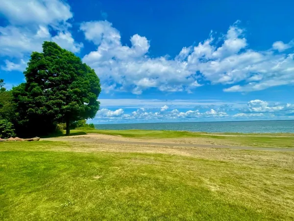 $499,000 | 7956 Tournament Trail, Onamia, MN 56359