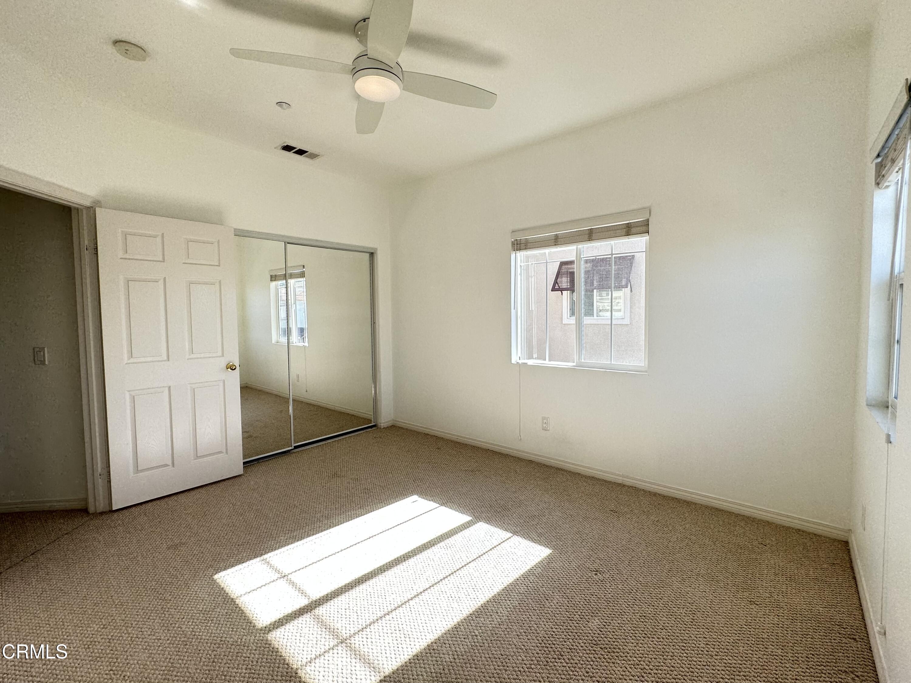 1350 Bayside Circle Oxnard, CA 93035 - Photo 17 of 33 AA143956-1342-4BF1-9C06-A8B68BD1E7FF