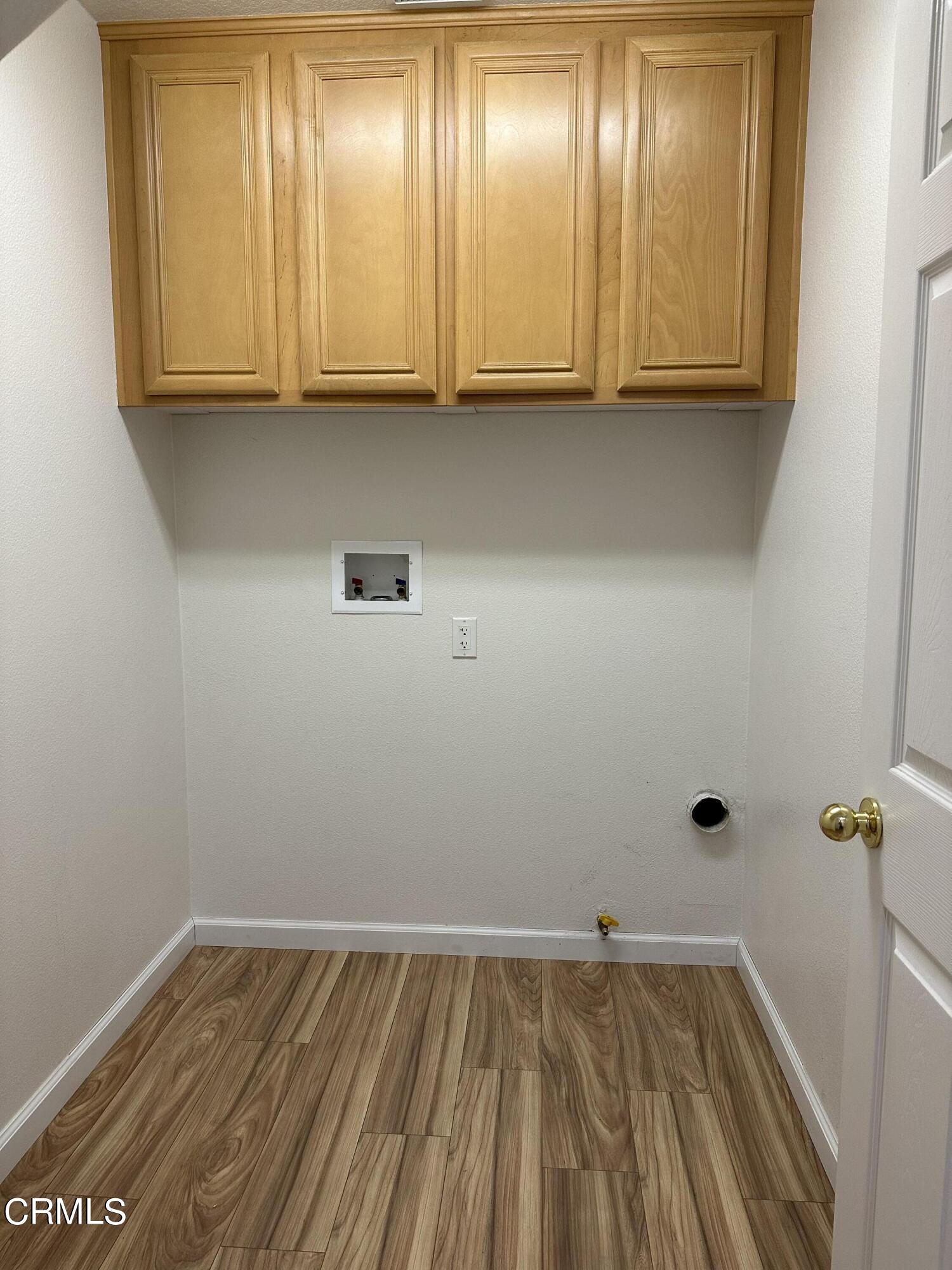 1350 Bayside Circle Oxnard, CA 93035 - Photo 21 of 33 2F2BCF13-F7E9-40A5-BC61-079D46736563