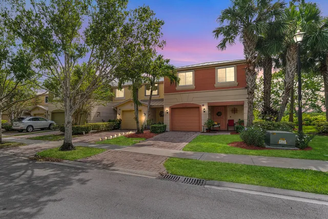 $373,900 | 5349 Southeast Jennings Lane, Stuart, FL 34997