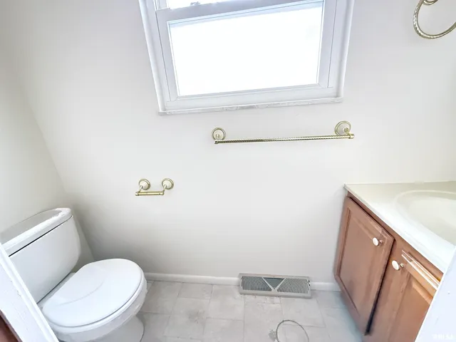 $140,000 | 1007 North Hillcrest Drive, Sparta, IL 62286