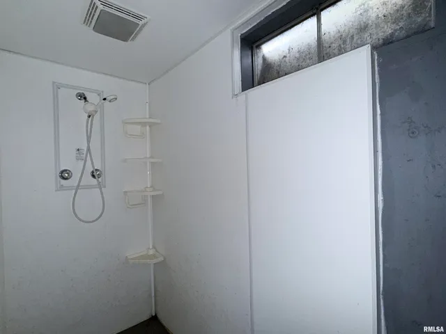 $140,000 | 1007 North Hillcrest Drive, Sparta, IL 62286