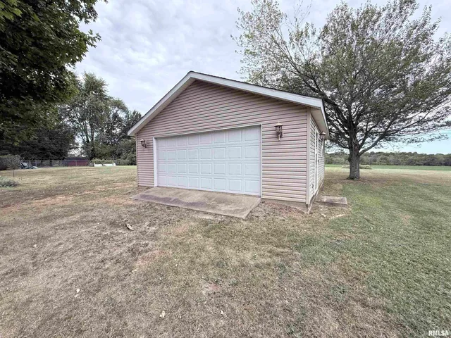 $140,000 | 1007 North Hillcrest Drive, Sparta, IL 62286