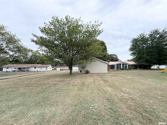 $140,000 | 1007 North Hillcrest Drive, Sparta, IL 62286