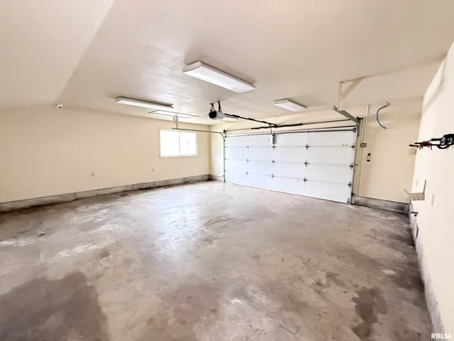 $140,000 | 1007 North Hillcrest Drive, Sparta, IL 62286