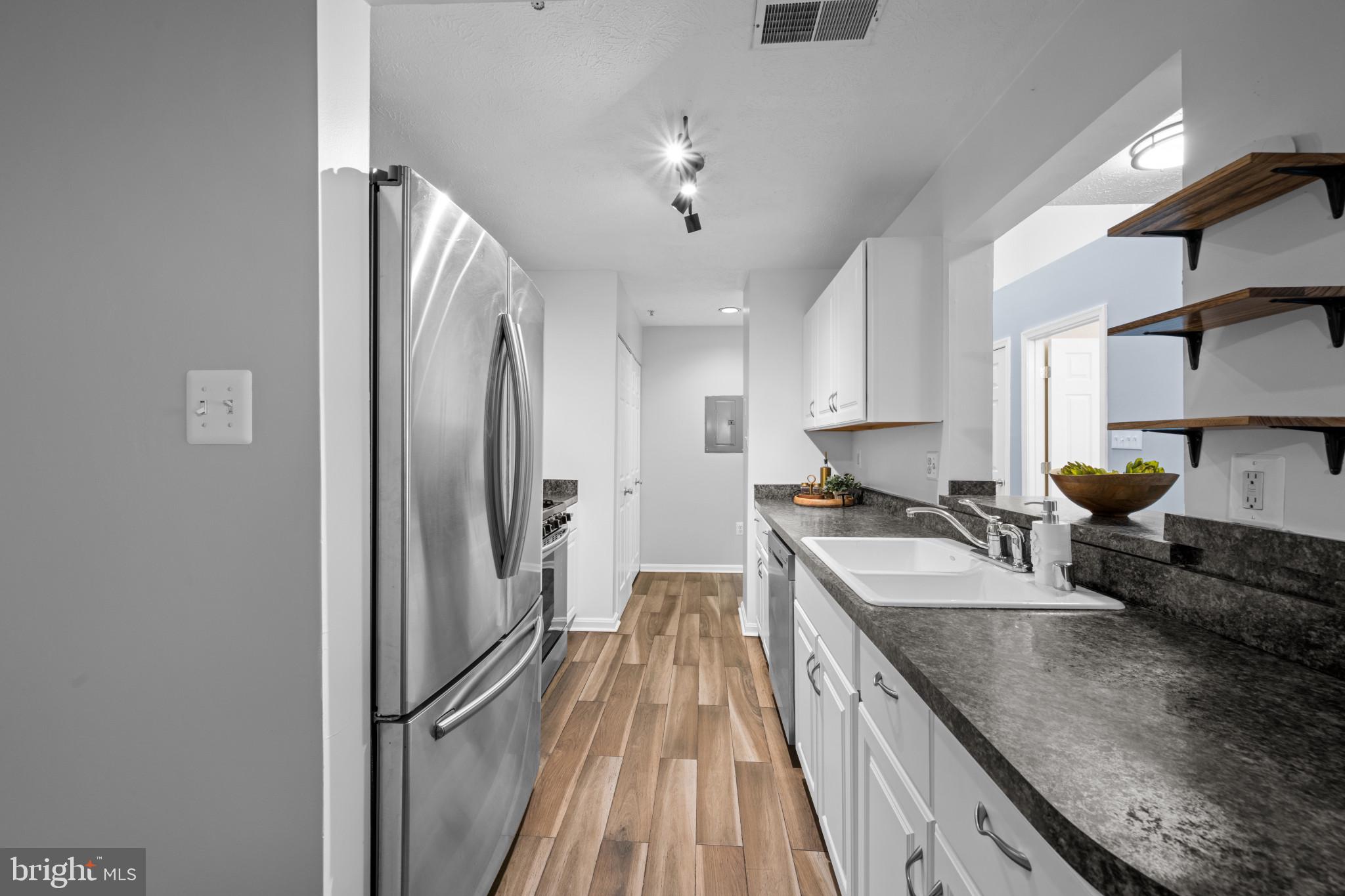 736 Kennington Road, Unit 736 Reisterstown, MD 21136 - Photo 7 of 30