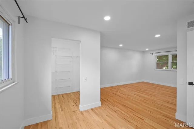 $3,150 | 4327 Wickerfield Drive, St. Louis, MO 63128