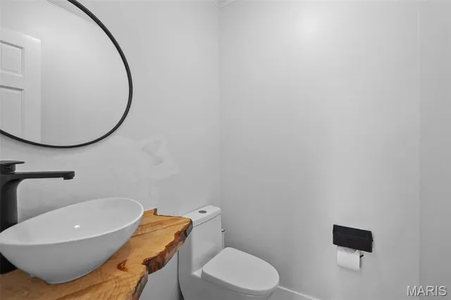 $3,150 | 4327 Wickerfield Drive, St. Louis, MO 63128