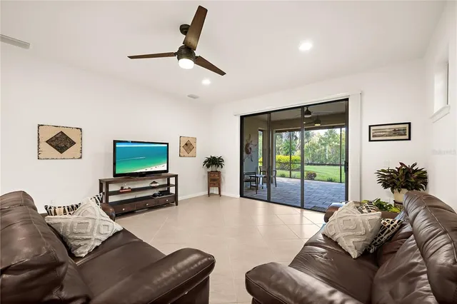 $654,900 | 6912 Gosport Cove, Bradenton, FL 34202