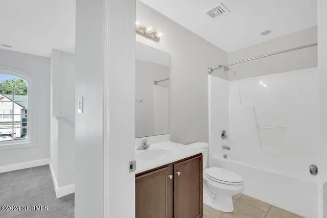 $2,300 | 913 Dynamo Lane, Jacksonville, NC 28546