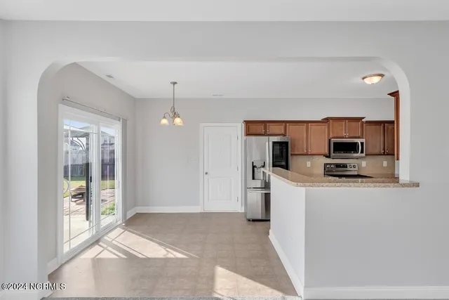 $2,300 | 913 Dynamo Lane, Jacksonville, NC 28546