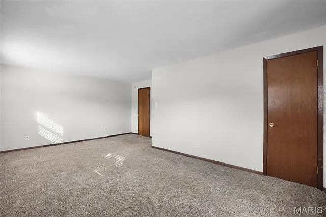 $270,000 | 2137 Meadow Drive, Barnhart, MO 63012