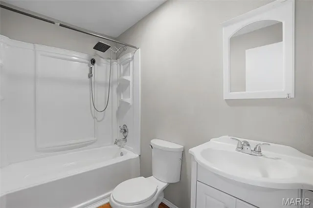 $270,000 | 2137 Meadow Drive, Barnhart, MO 63012