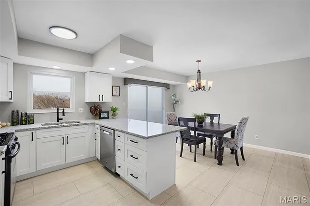 $270,000 | 2137 Meadow Drive, Barnhart, MO 63012