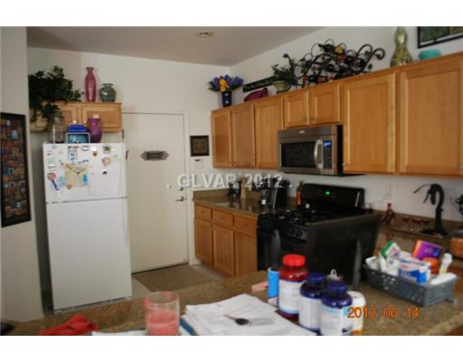 554 Halloran Springs Road Las Vegas, NV 89148 - Photo 2 of 8 Kitchen.