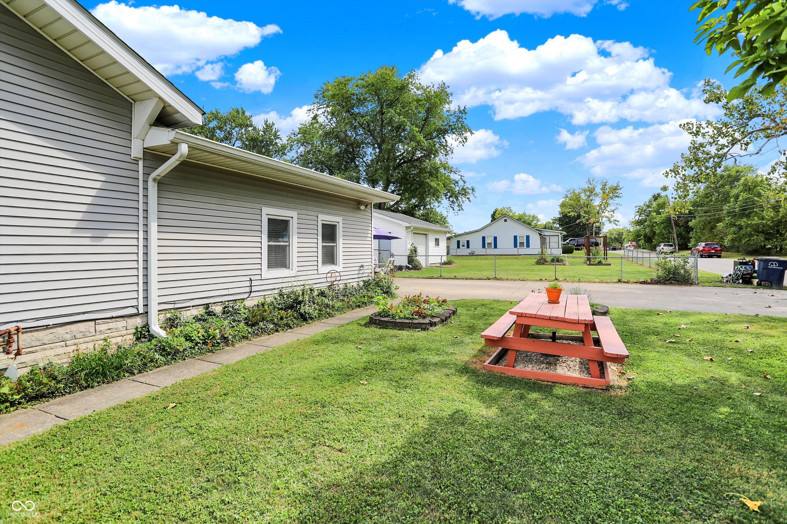 1115 Bethel Avenue Beech Grove, IN 46107 - Photo 36 of 48