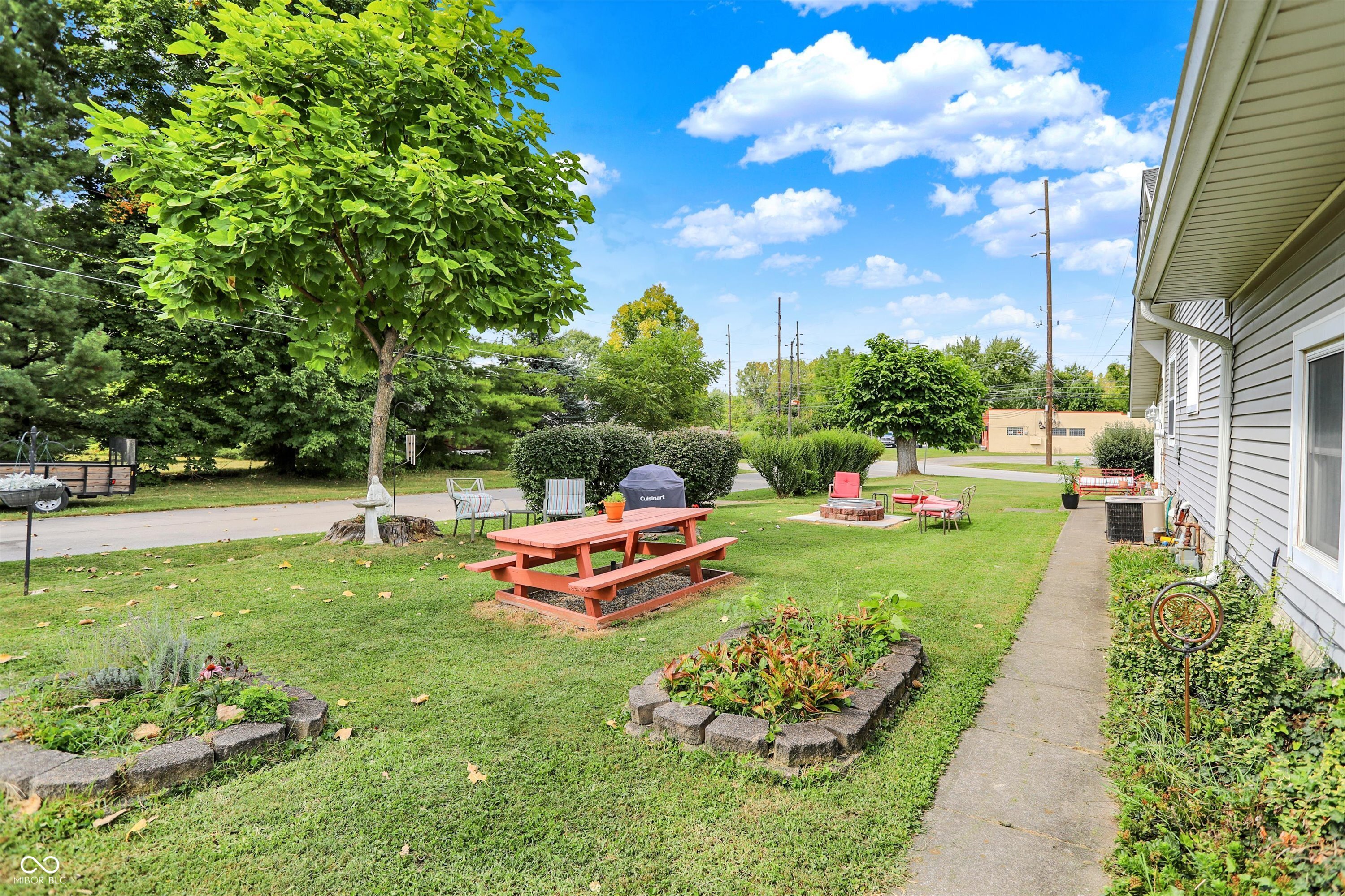 1115 Bethel Avenue Beech Grove, IN 46107 - Photo 37 of 48