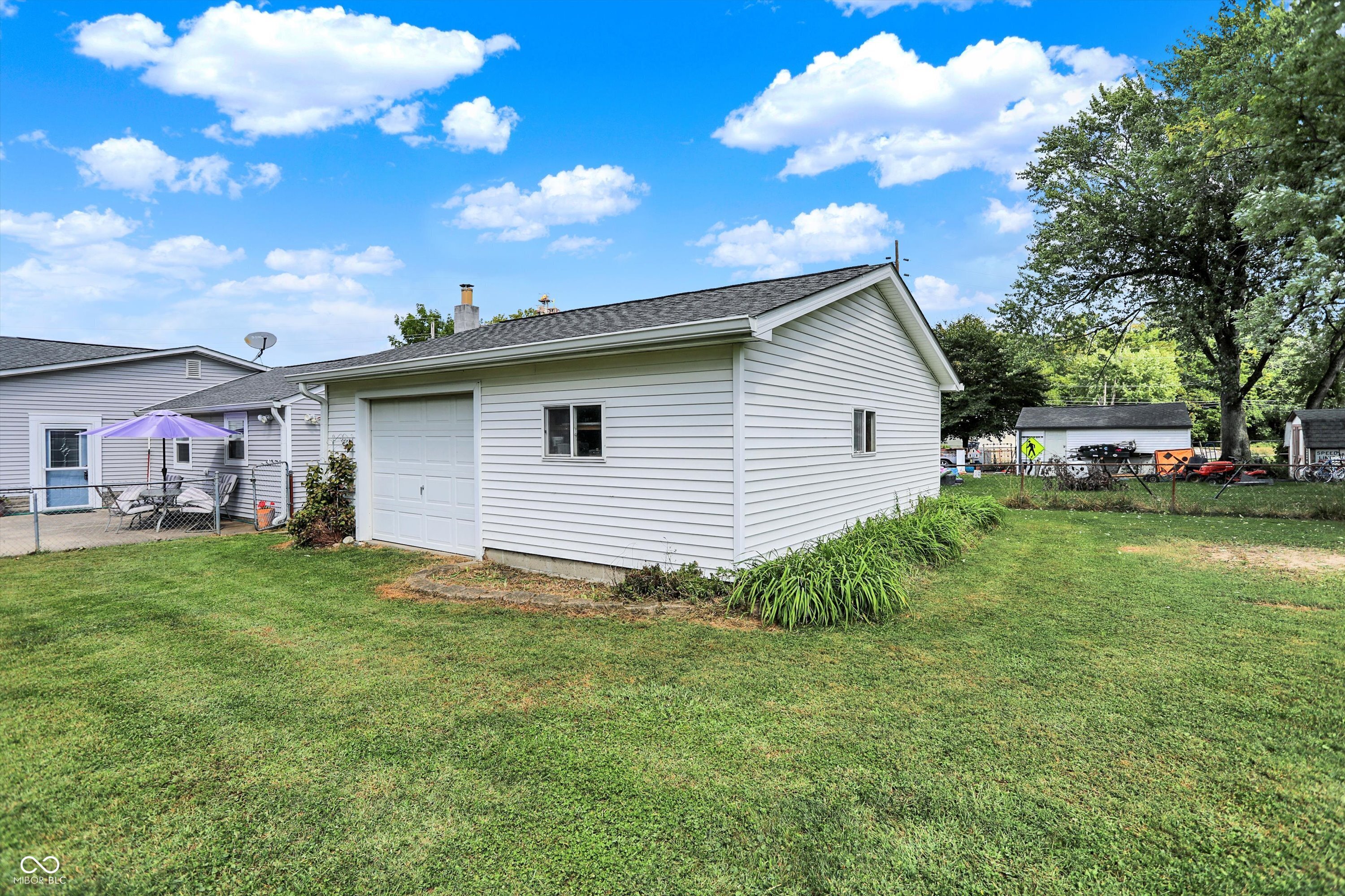 1115 Bethel Avenue Beech Grove, IN 46107 - Photo 40 of 48