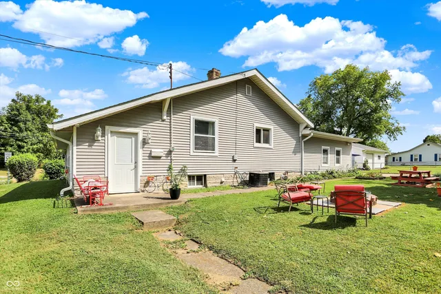 $259,900 | 1115 Bethel Avenue, Beech Grove, IN 46107