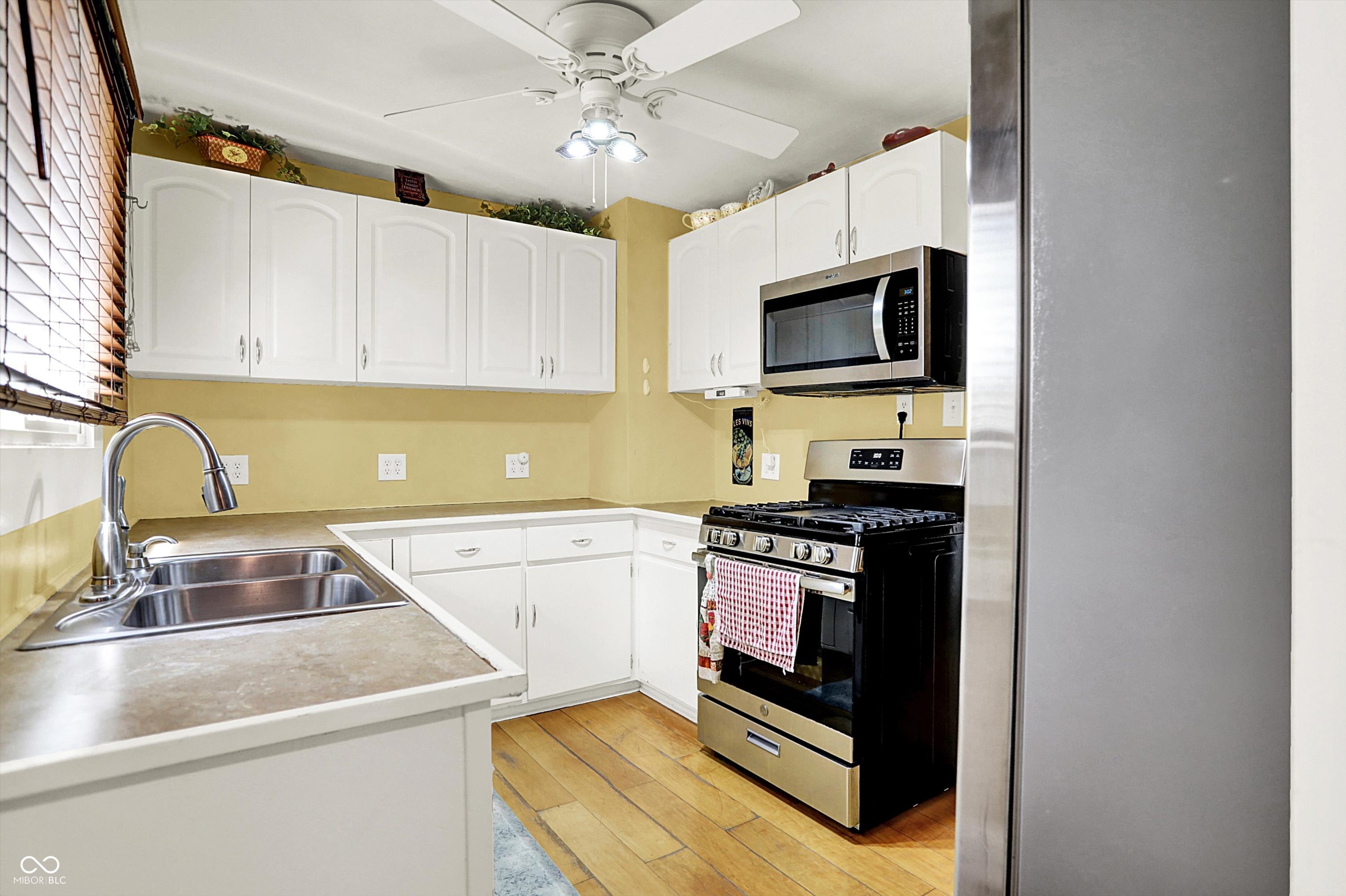 1115 Bethel Avenue Beech Grove, IN 46107 - Photo 8 of 48