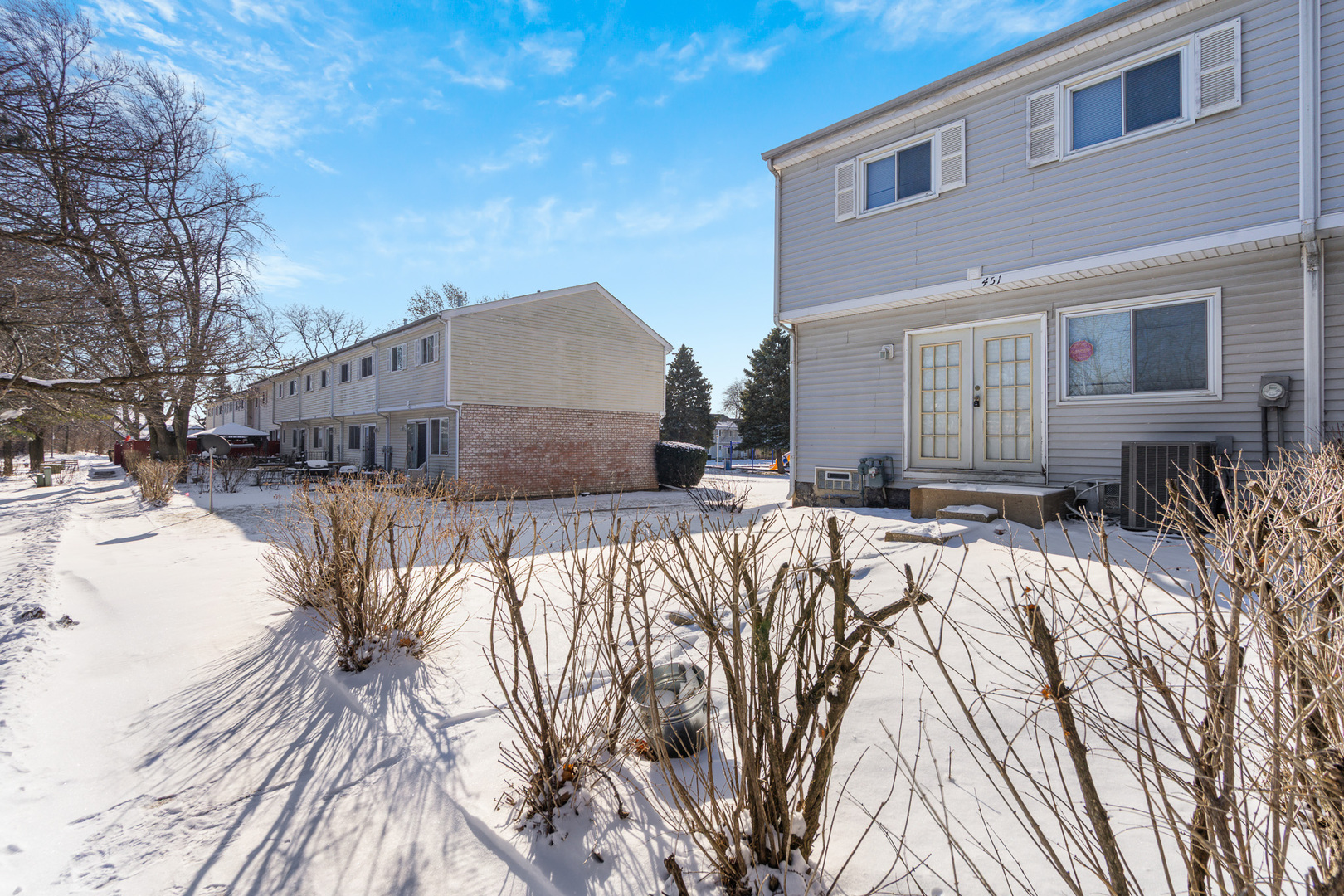 451 Yorkshire Square Bolingbrook, IL 60440 - Photo 22 of 26