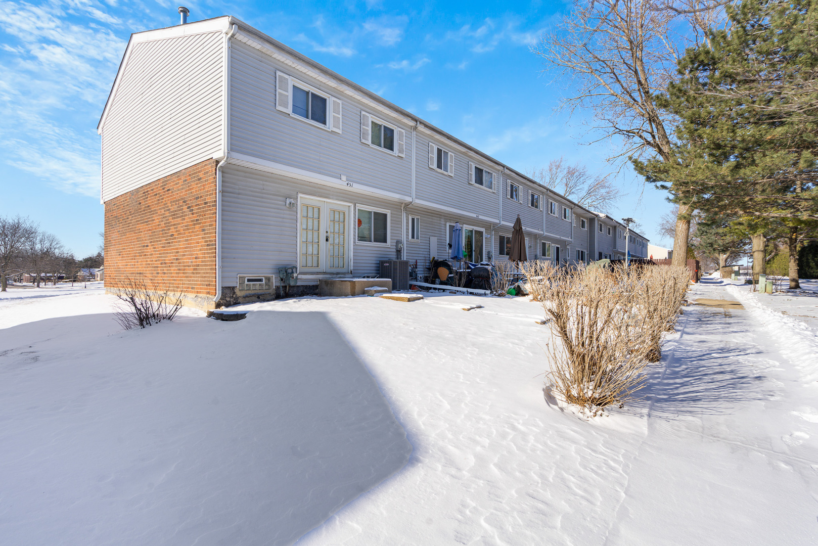 451 Yorkshire Square Bolingbrook, IL 60440 - Photo 23 of 26