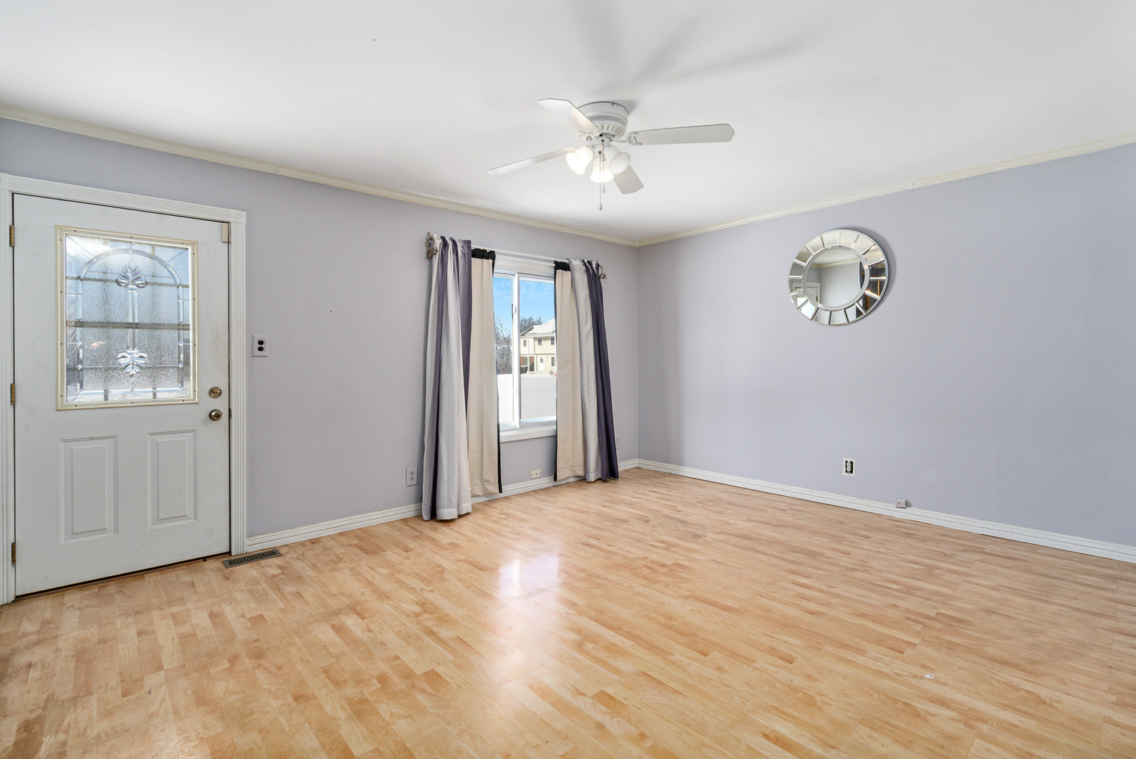 451 Yorkshire Square Bolingbrook, IL 60440 - Photo 3 of 26