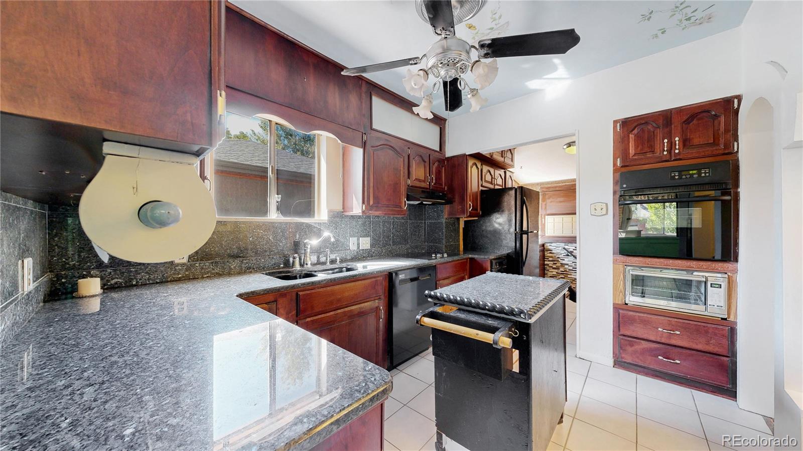 4169 Hooker Street Denver, CO 80211 - Photo 10 of 48