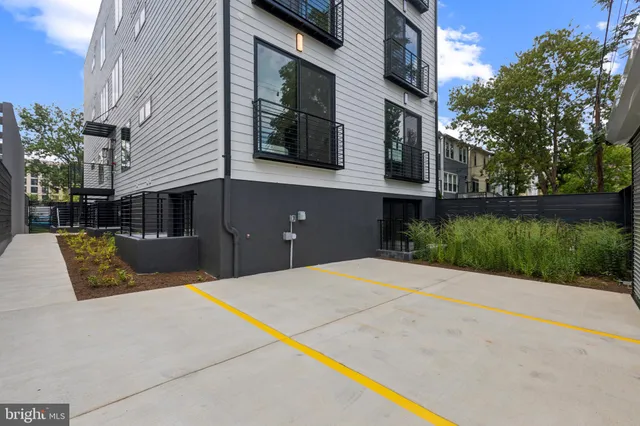 $499,997 | 7125 Georgia Avenue Northwest, Unit 4, Washington, DC 20012