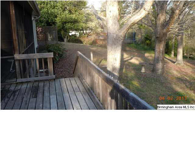 1702 Springhill Drive Sylacauga, AL 35150 - Photo 3 of 27