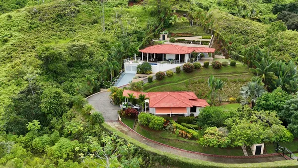 $649,900 | 0 Exceptional Ocean Jungle And Mountain Views, Aurora, OS 60504