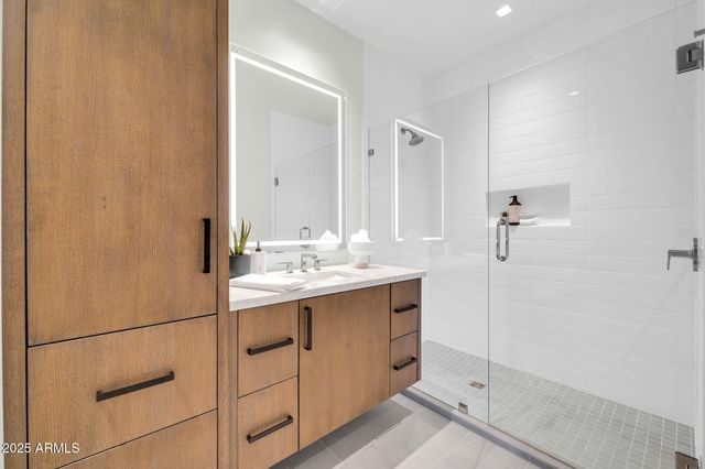 $3,980,000 | 6331 East Phoenician Boulevard, Unit 6, Scottsdale, AZ 85251