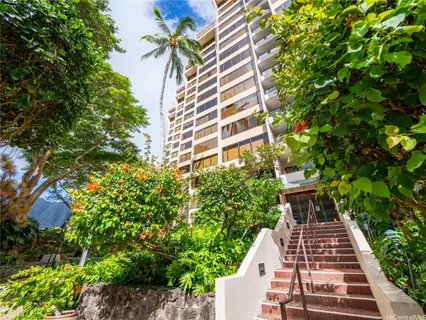 $549,000 | 555 Hahaione Street, Unit 5C, Honolulu, HI 96825