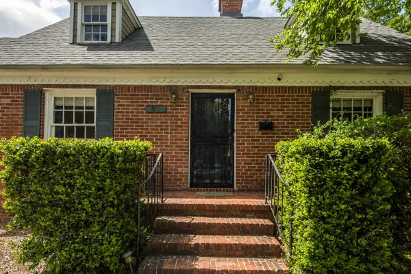 $287,000 | 59 North Ashlawn Road, Memphis, TN 38112